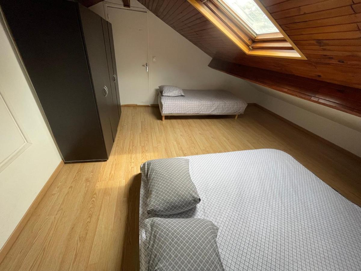 Agreable Appartement Dans Une Maison Saint-Denis  Kültér fotó